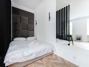 1 quarto, ferros/tábuas de passar roupa, Wi-Fi, roupa de cama