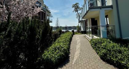 Lakeside Promenade View Sunrise Studio