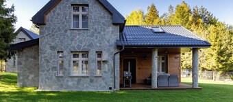 Zacisze Skalnych Domków 22A