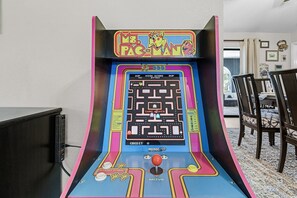 Spielezimmer