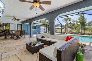 Lämmitetty uima-allas