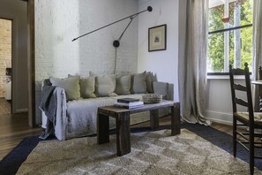 Uklassifisert bilde, 5 av 29, knapp
