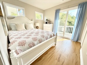 4 bedrooms, free WiFi, bed sheets
