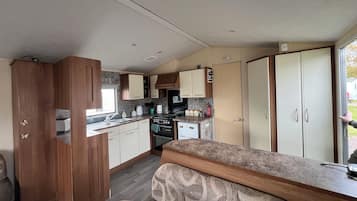 Microwave, oven