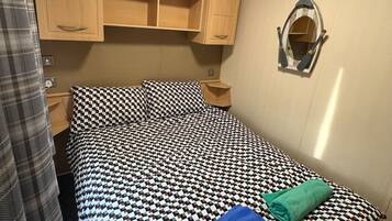 3 slaapkamers, een strijkplank/strijkijzer, wifi