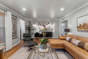 Smart TV, table football