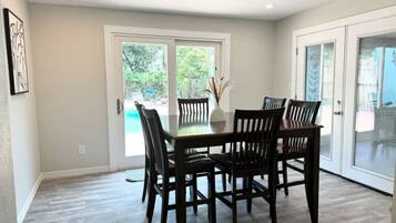 Casa | 5 habitaciones y escritorio