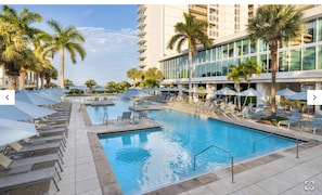 Outdoor pool - Marriott's Crystal Shores, Marco Island - 3 Bedroom (Marco Island)