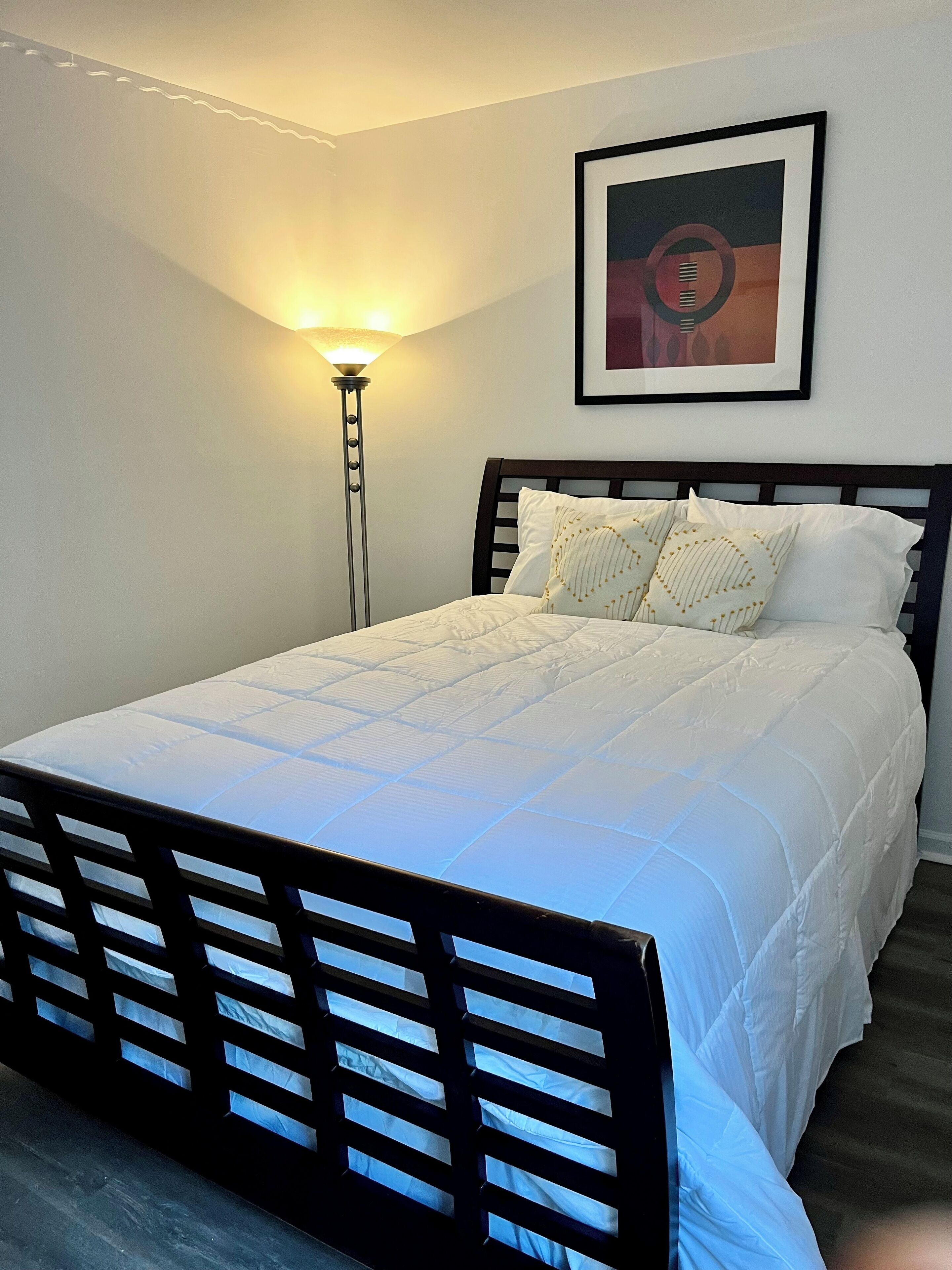 3 chambres, fer et planche à repasser, Wi-Fi, draps fournis