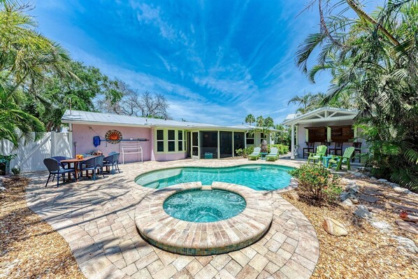 Unclassified image, 1 of 48, button