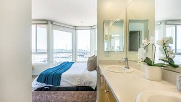 2 sovrum, strykjärn/strykbräda, wi-fi och sängkläder