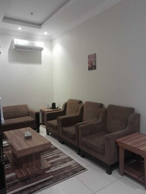Family Room | Living area