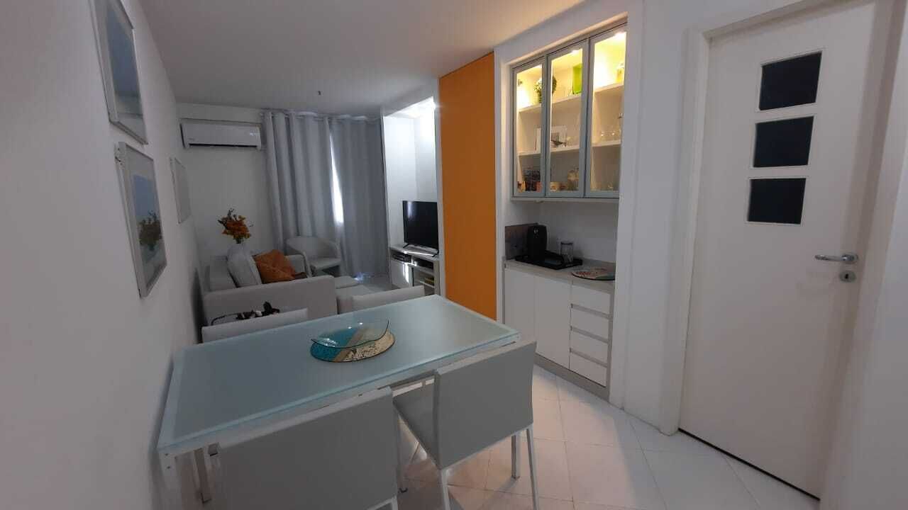 42-英寸纯平电视（配备有线频道）