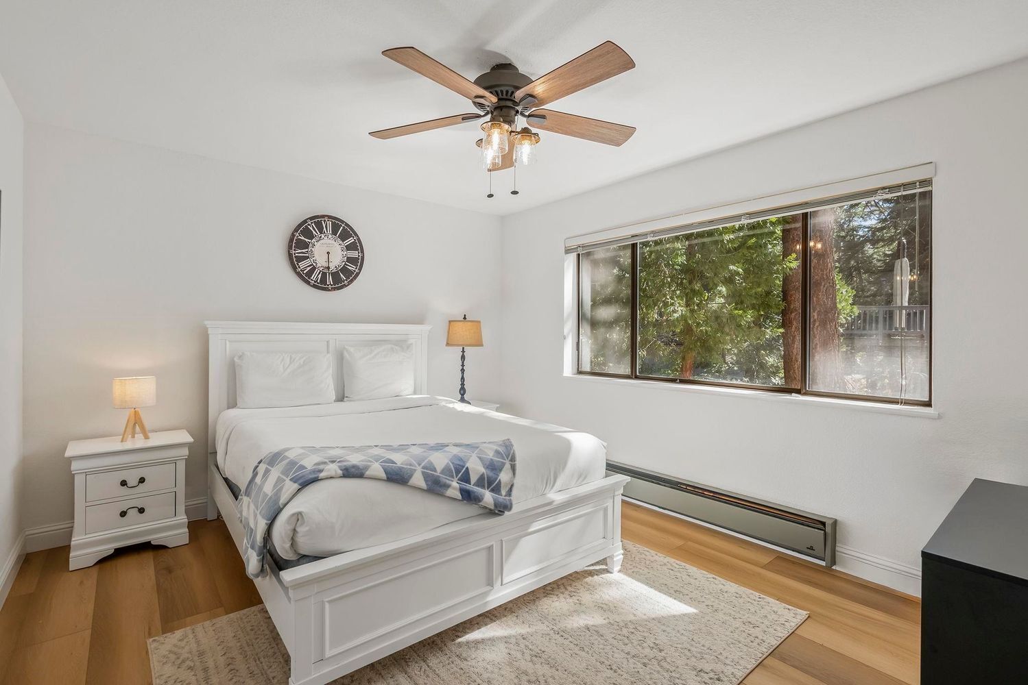 4 soveværelser, strygejern/strygebræt, gratis Wi-Fi, sengetøj