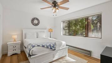 4 soveværelser, strygejern/strygebræt, gratis Wi-Fi, sengetøj