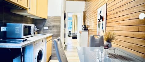 Microwave, stovetop, coffee/tea maker, electric kettle