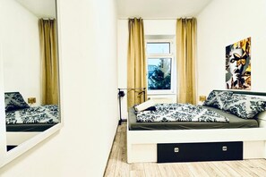 1 多间卧室、WiFi、床单