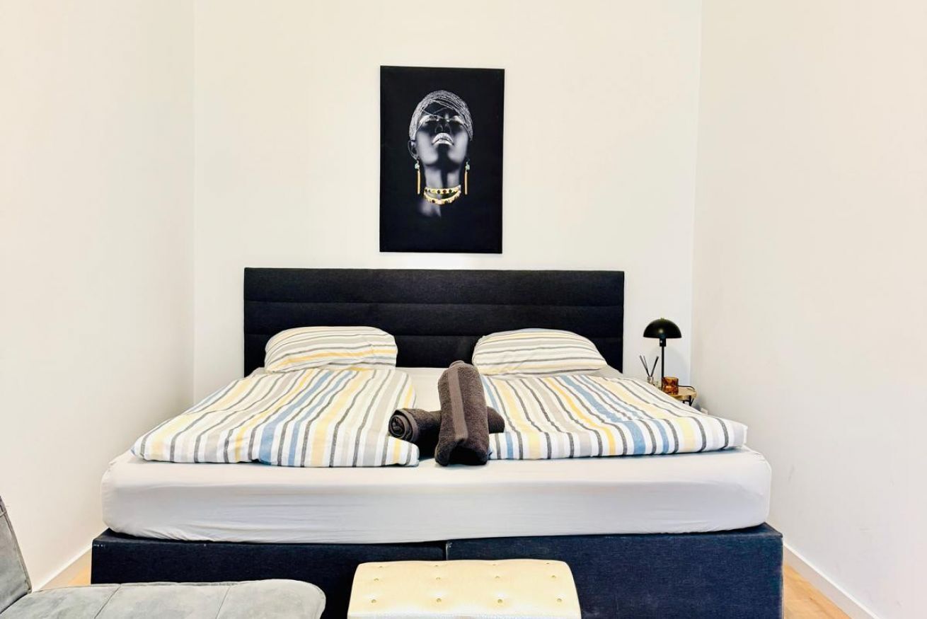 5 Schlafzimmer, Bügeleisen/Bügelbrett, WLAN, Bettwäsche