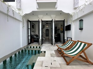 Outdoor pool - Villa Martini Beachside 6 (Canggu)