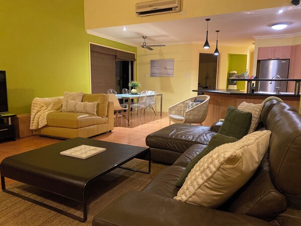 Smart TV, DVD player, books