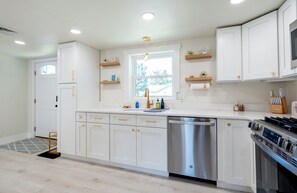 Microwave, oven, stovetop, dishwasher