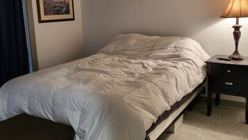 4 makuuhuonetta, ilmainen Wi-Fi, vuodevaatteet