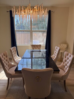 Dining - “Sleek and Spacious Getaway” with AC, WiFi, and more. (Tracy)