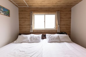 4 Schlafzimmer, Bügeleisen/Bügelbrett, kostenloses WLAN