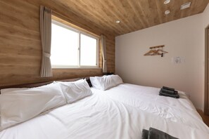 4 bedrooms, iron/ironing board, free WiFi - THE MAISON CHOUCHOU  (Sapporo)