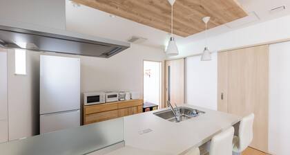 THE MAISON CHOUCHOU