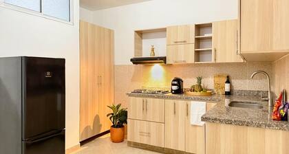 Perfectly Located Boutique Loft with Netflix & In-Home Spa