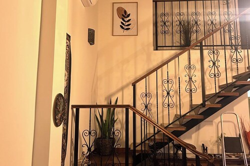 House -Sleeps 6-Garden-Fireplace