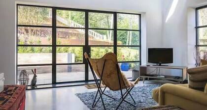 Aylesford-House-Sleeps 2 & 1 infant-Parking