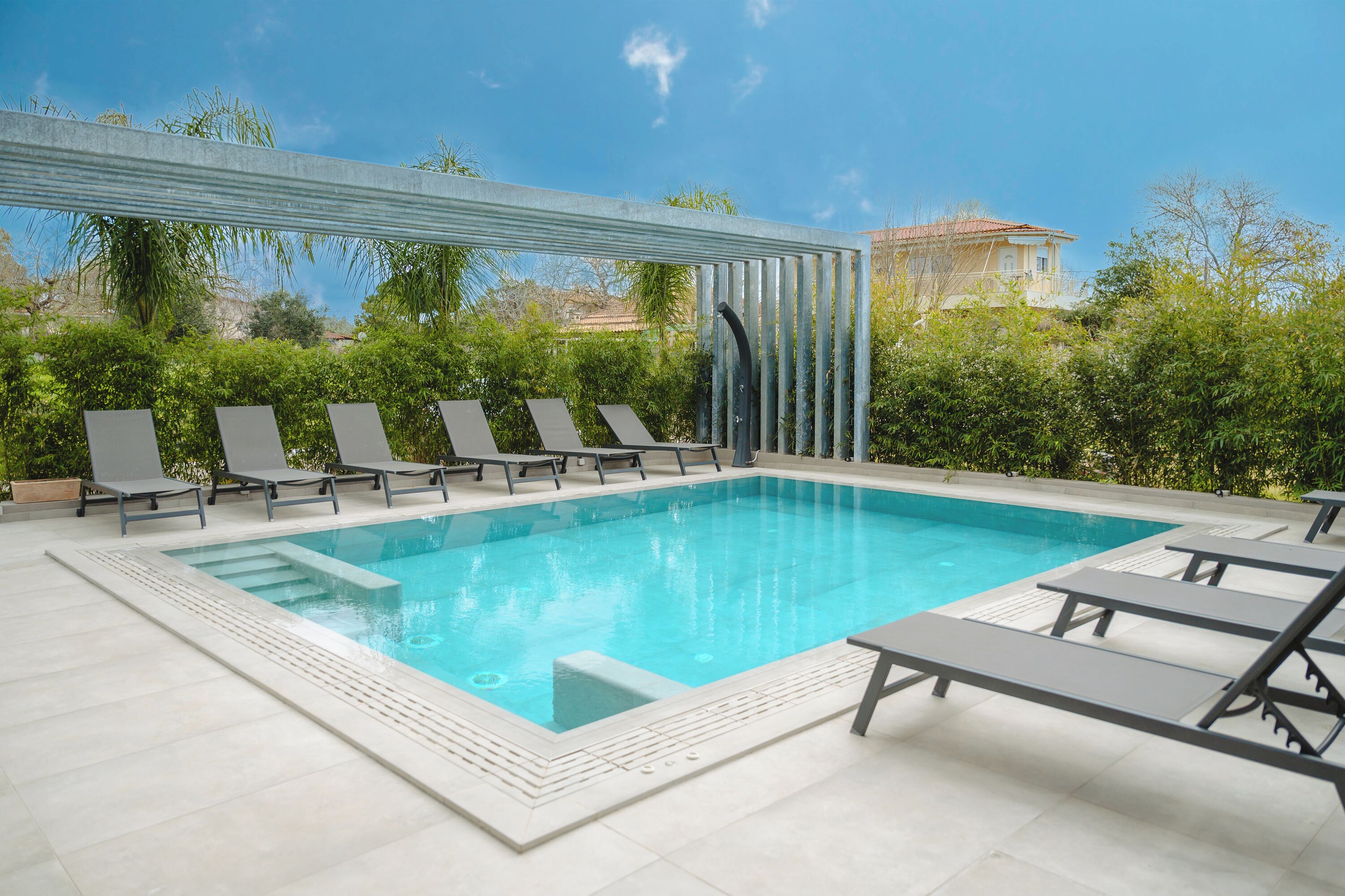 Piscine partagée