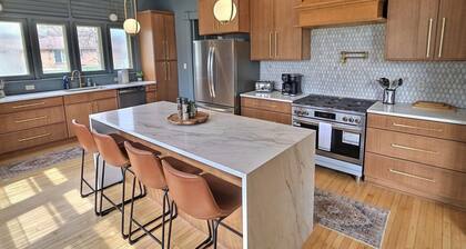 The Governors Manison