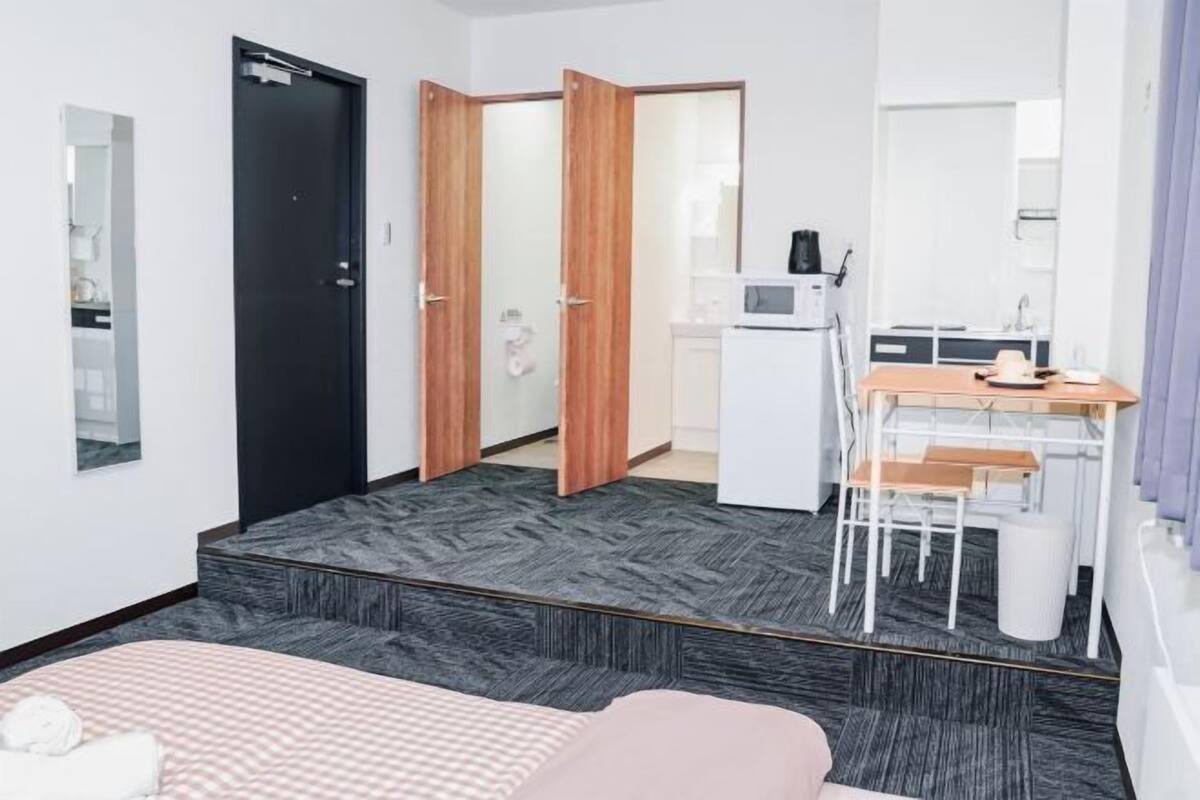 Blackout curtains, rollaway beds, free WiFi, bed sheets