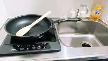 Khu vực ăn uống tại phòng