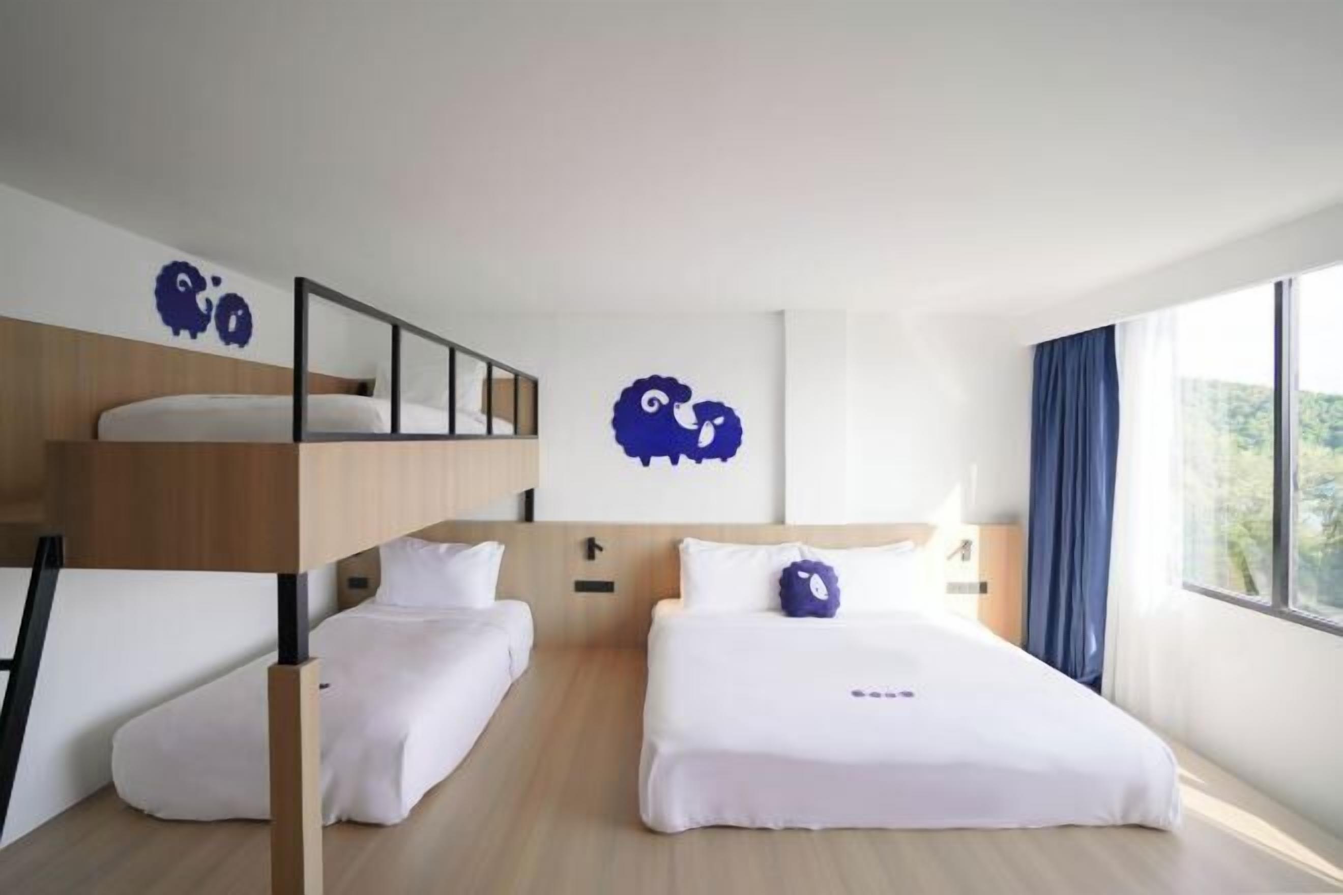 In-room safe, laptop workspace, free WiFi, bed sheets