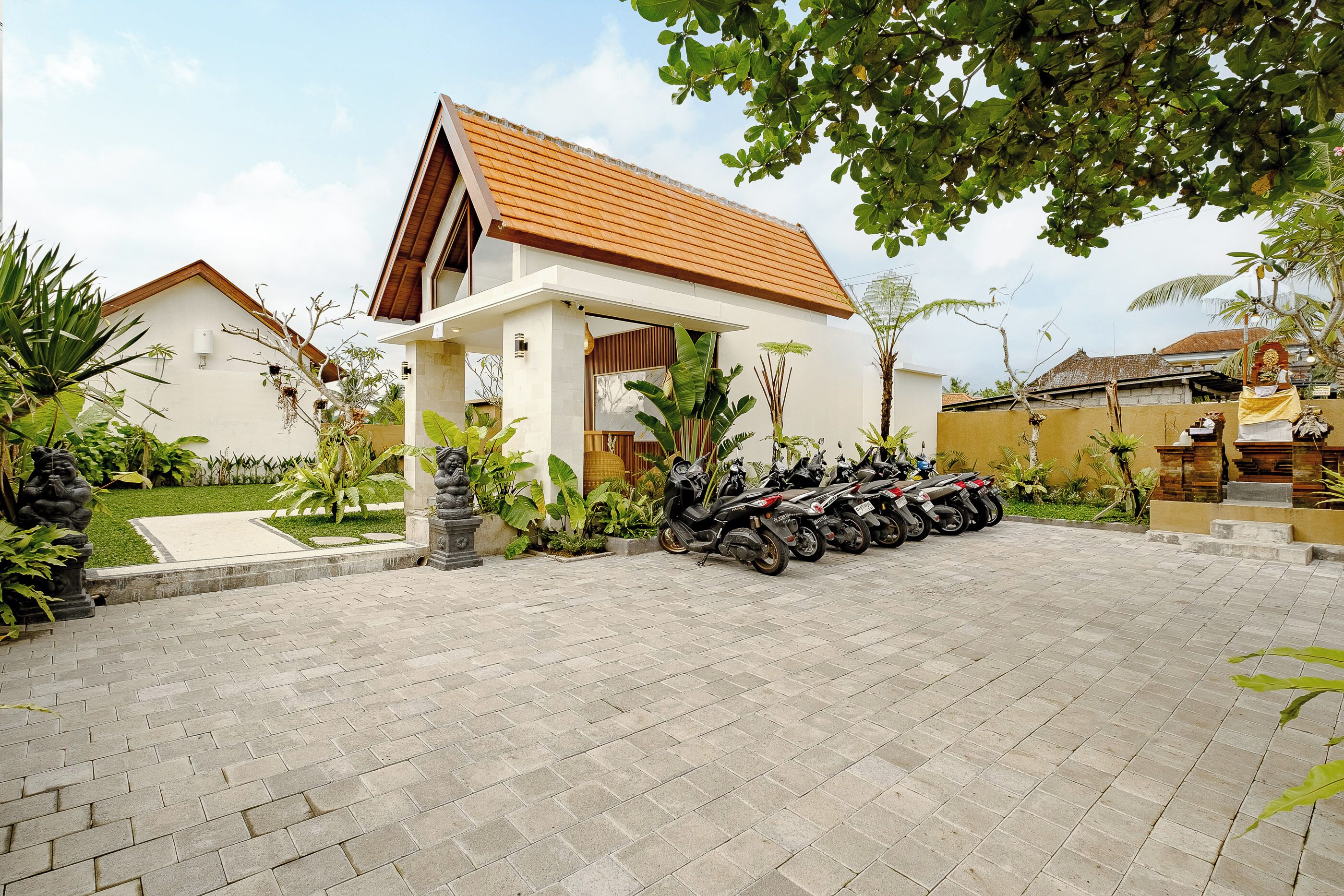 Free self parking