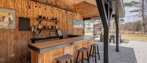 Bar (en la propiedad)