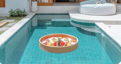 "MIYA" Luxurious 3BR w/ Outdoor-Cinema Canggu Beach