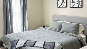 3 bedrooms, iron/ironing board, WiFi