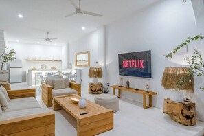 Télévision, espaces bureaux