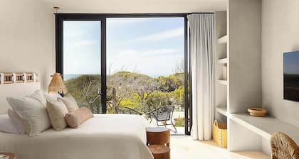 Exquisite Beachfront Villa @ Cerritos l 10 Pax