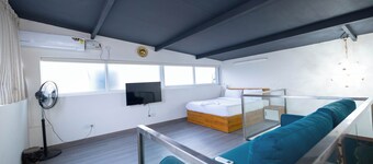 303 - Duplex Suite Room