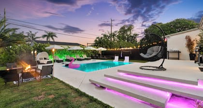 Villa LuxeMiami Airport Heat pool spa fire pit