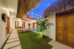 Terrace/patio - Tropical & Modern 3BR Villa - Canggu Beach (Bali)