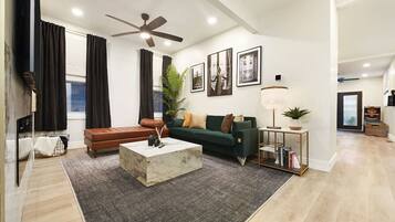 Smart TV, fireplace, video games, stereo