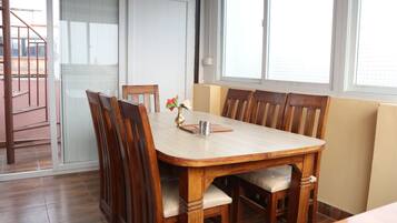 Essbereich im Zimmer