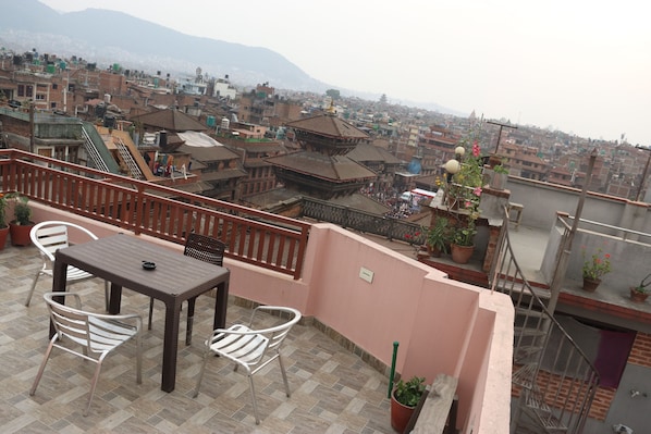 Terrace/patio - Jhigu Chhen Homestay and Nepal (Bhaktapur)